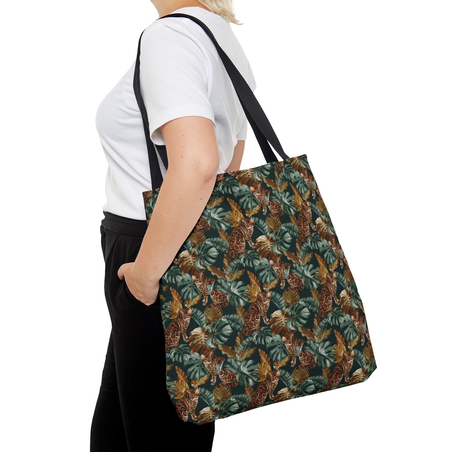 Tote bag with a Bengal cat and leaf pattern.