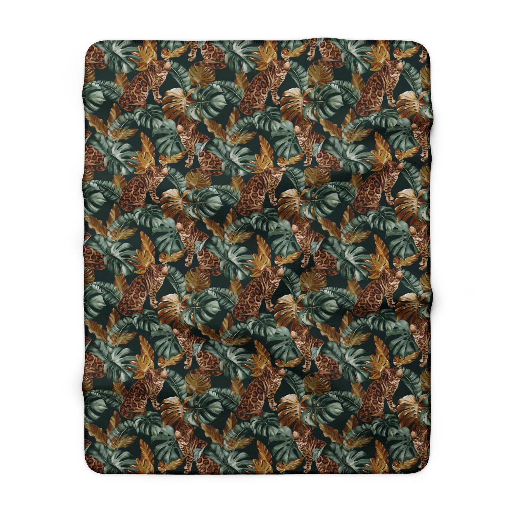Fleece blanket with Bengal cats and oversized tropical leaves motif 