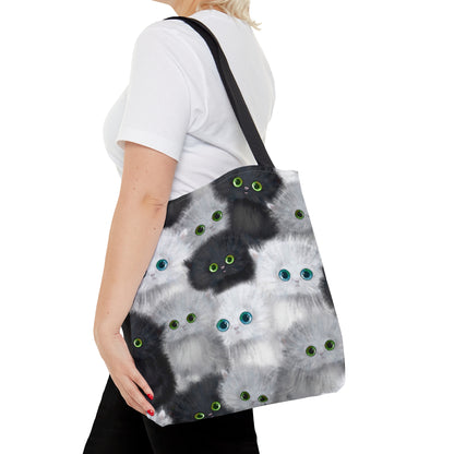 Tote bag with black and white kittens pattern